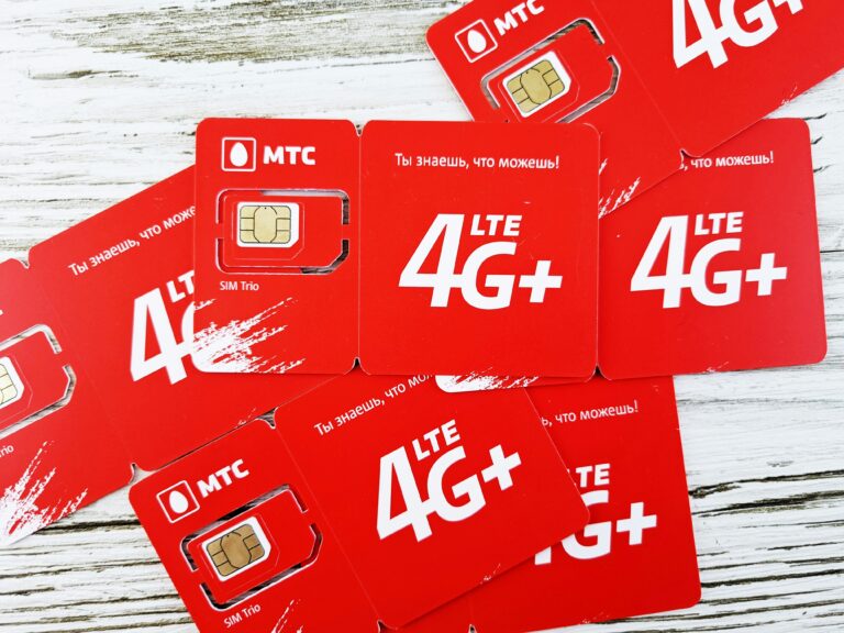 The End of the Physical SIM Card: The 2026 eSIM Technology Switch